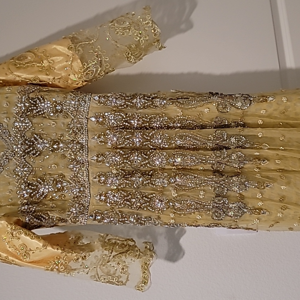 Indian dress